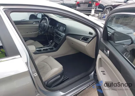 2015 Hyundai Sonata Sport z USA, uszkodzony, nr VIN 5NPE34AF6FH243590